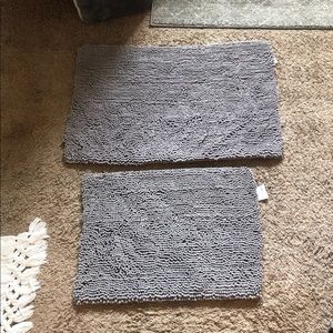 Grey bathroom mats